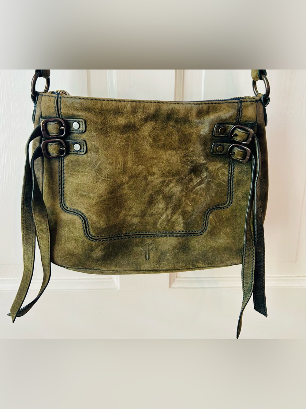 FRYE - Brook Suede Crossbody Bag - in Green Distressed Finish